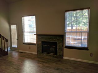 8708 W Plymouth Ave, Littleton, CO 80128