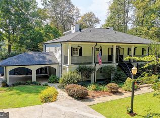 1785 Riverside Rd, Roswell, GA 30076