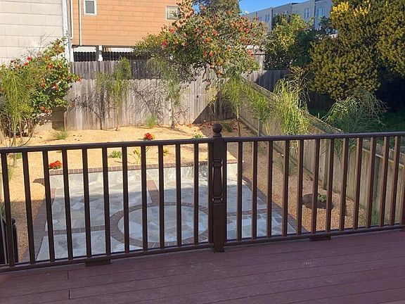 4th image of 2944 Taraval St #2944A