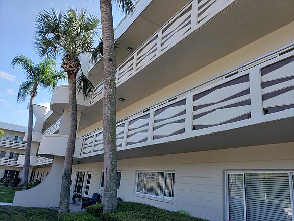 5th image of 2379 Finlandia Ln APT 61