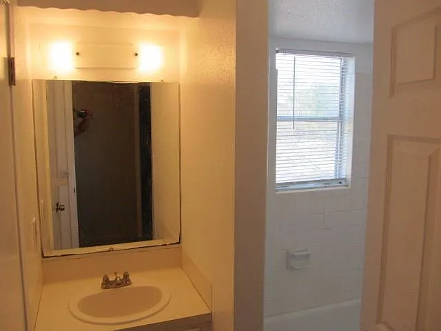 17 Julia Justice Rd — Photo 5