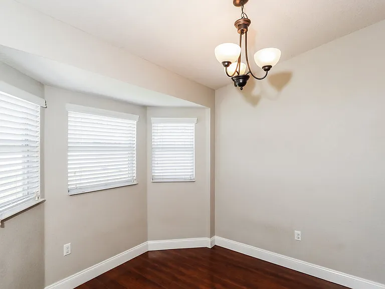 5122 Garberia Ave — Photo 7