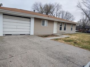 5217 Hunning Rd, High Ridge, MO 63049