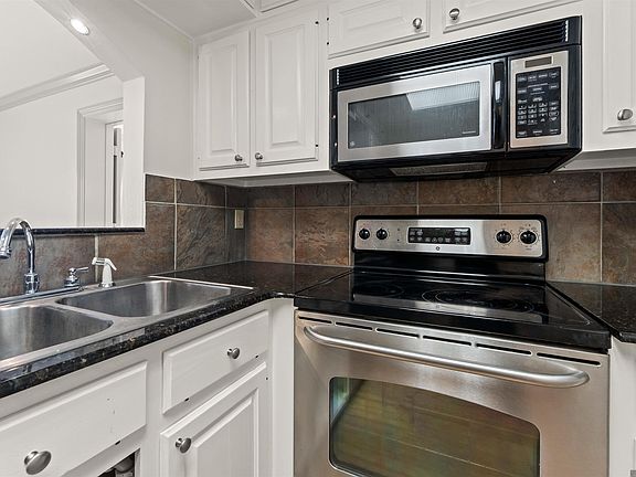 3rd image of 2045 N 3rd St APT 404