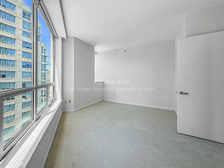 400 Beale St #1501 — Photo 18