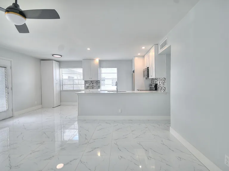 137 Normandy Ln #137-C — Photo 4