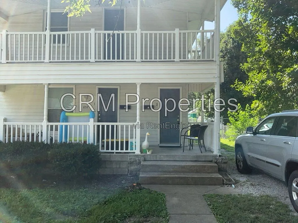2 bed, 2.0 bath, 1187 sqft, $850 — Photo 2