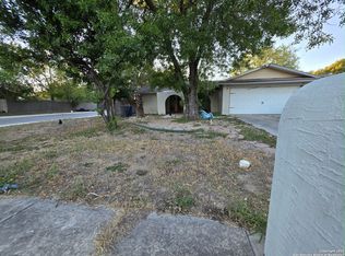 1155 Churing Dr, San Antonio, TX 78245