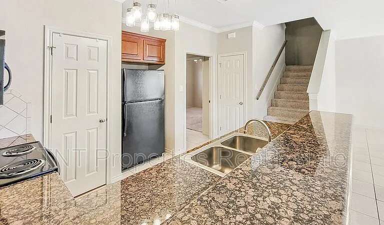 168 Forest Dr — Photo 8