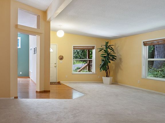 5th image of 21509 NE 227th Ave