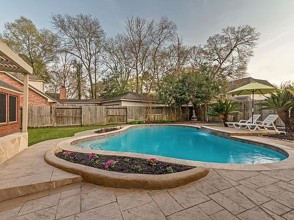2nd image of 3707 Brookvale Ct
