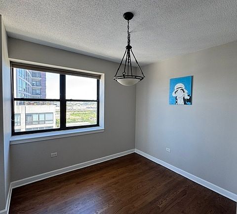 5th image of 1529 S State St #15H