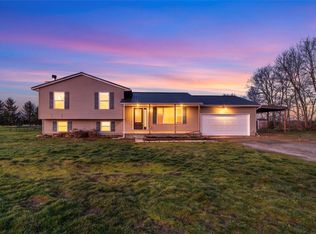 3363 Powers Rd, Jamestown, OH 45335