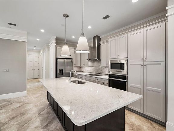 4th image of 21460 Strada Nuova CIR #B210