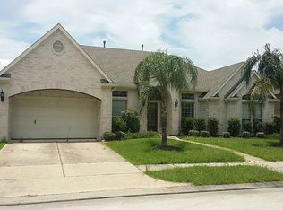 3010 Broken Bridge Ln, Pearland, TX 77581