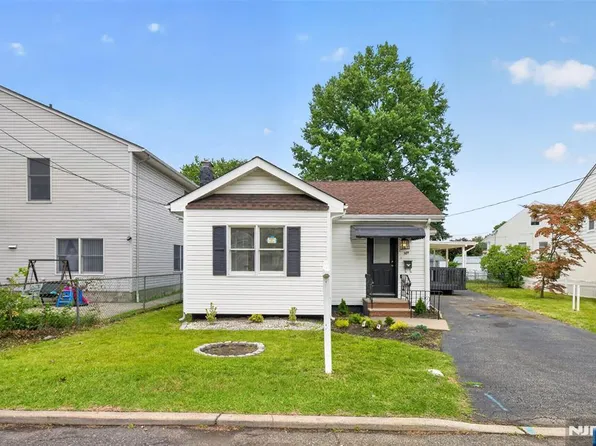 50 Kinzley St, South Hackensack, NJ 07606