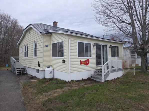 90 Bates Street, Millinocket, ME 04462