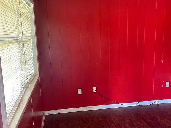 3rd image of 209 Kimberly Dr