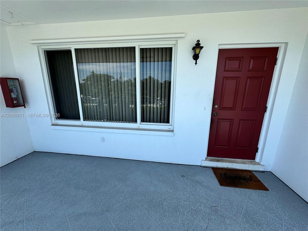 1401 SE 7th Ave APT 15, photo 4