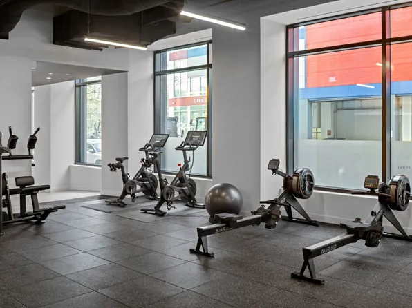 11 Ocean Parkway image 18 of 26