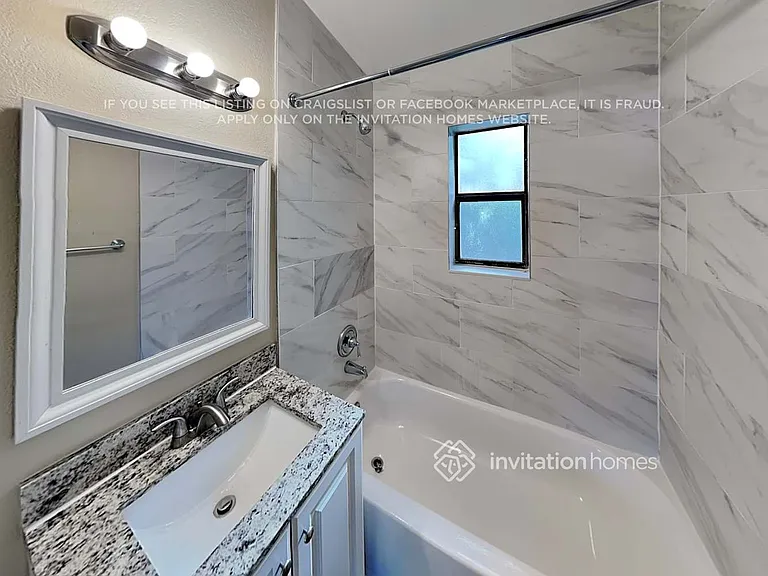 1633 NW 15th Pl — Photo 17