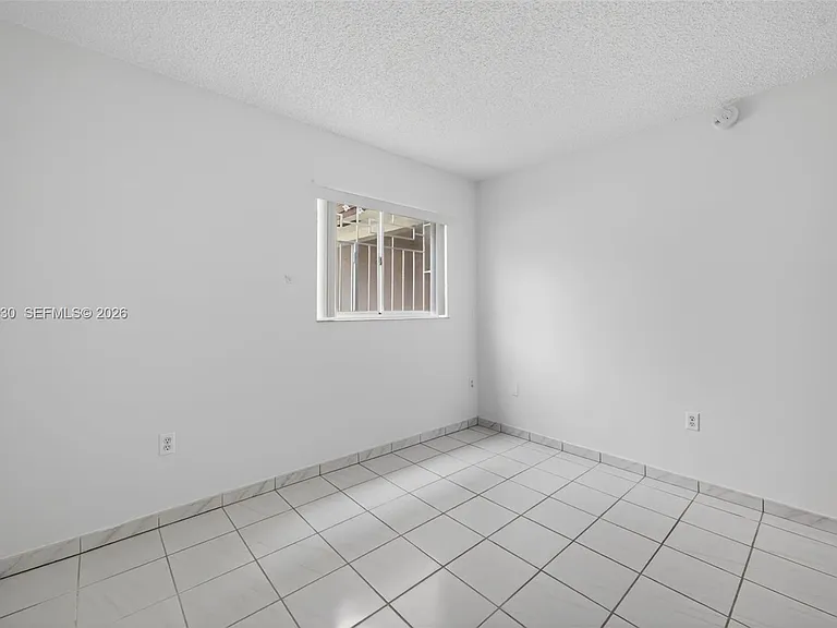 800 SW 104th Ct #A103 — Photo 30