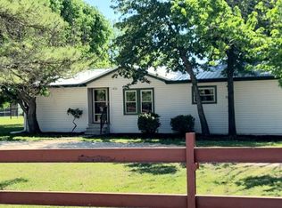 601 Gardega Rd, Cleburne, TX 76031