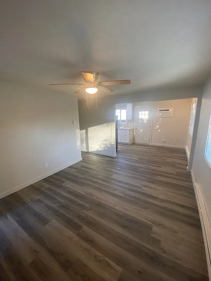 2 bed, 1.0 bath, 1000 sqft, $1,700 — Photo 3