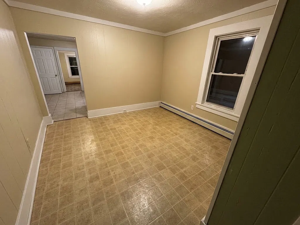 2 bed, 1200 sqft, $1,700 — Photo 3
