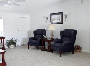 61 Salem Manor Ct, Selinsgrove, PA 17870