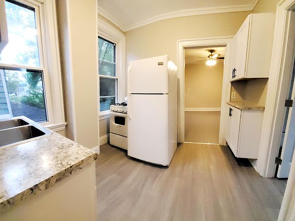 4th image of 4308 Decoursey Ave #2