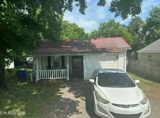 1304 Chestnut St, Knoxville, TN 37920
