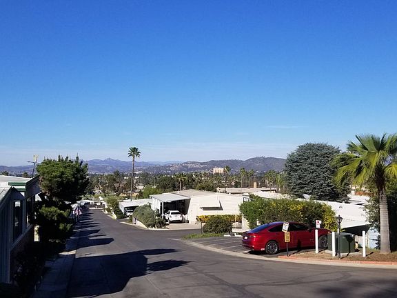 3rd image of 1440 S Orange Ave Space 82