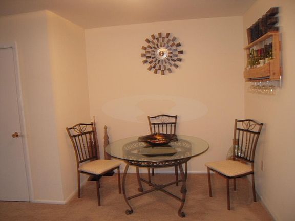 2nd image of 4614 Silverwood St