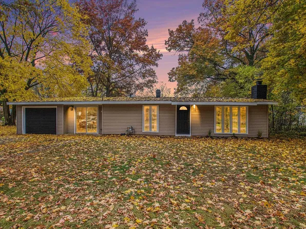 115 Hollywood Ave, Elkhart, IN 46516