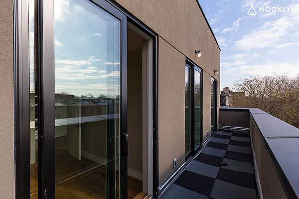 Rented by Nooklyn NYC LLC | media 12
