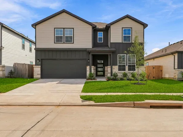 17214 White Peace Dr, Waller, TX 77484