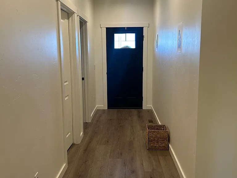 422 Jarrett Ave — Photo 16