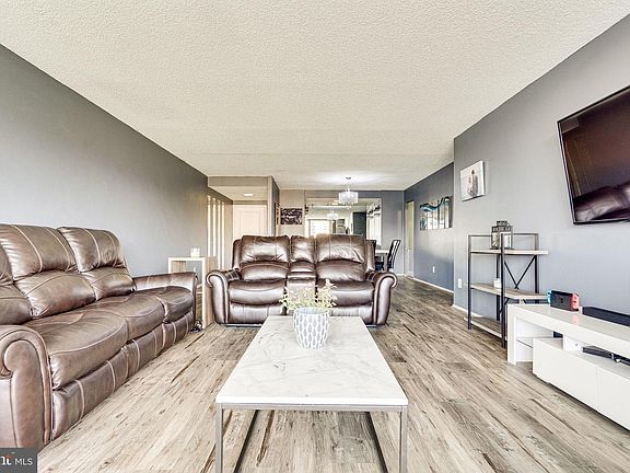5th image of 6101 Edsall Rd APT 1704