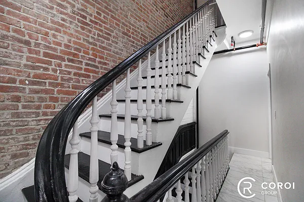 Rented by Coroi Corp | media 3