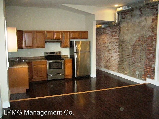 1st image of 1900 S 15th St Floor 2