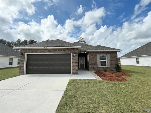 48221 Grassland St, Robert, LA 70455