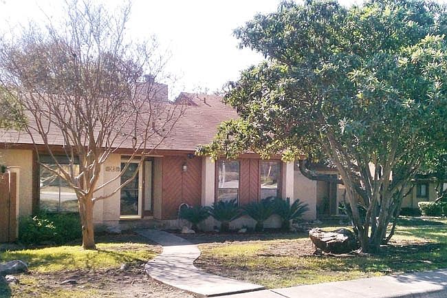 1st image of 16315 Avenida Del Luna