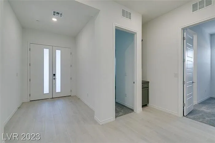 37 Charlotte Ridge Pl — Photo 4