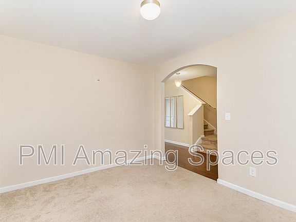 4th image of 4524 Stone Mountain Dr