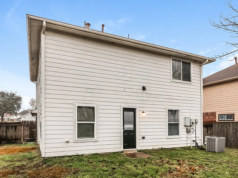 19315 Montclair Meadow Ln — Photo 17