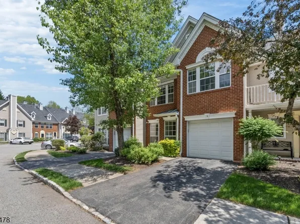 78 Heritage Ct, Montville Twp., NJ 07082