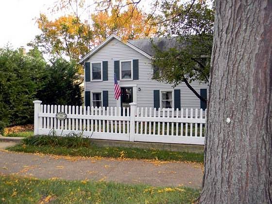 1st image of 59 Grove St