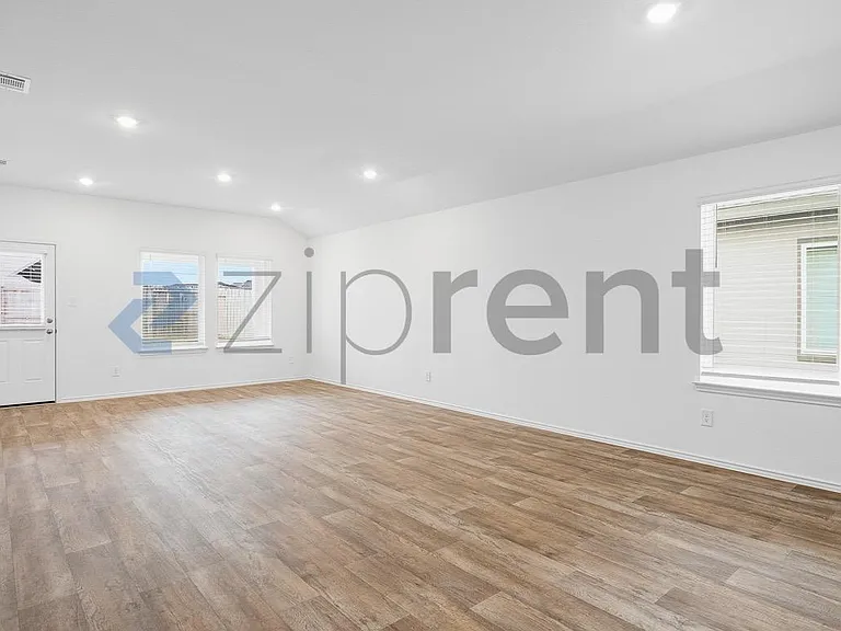 31306 Bentley Pines Dr — Photo 14