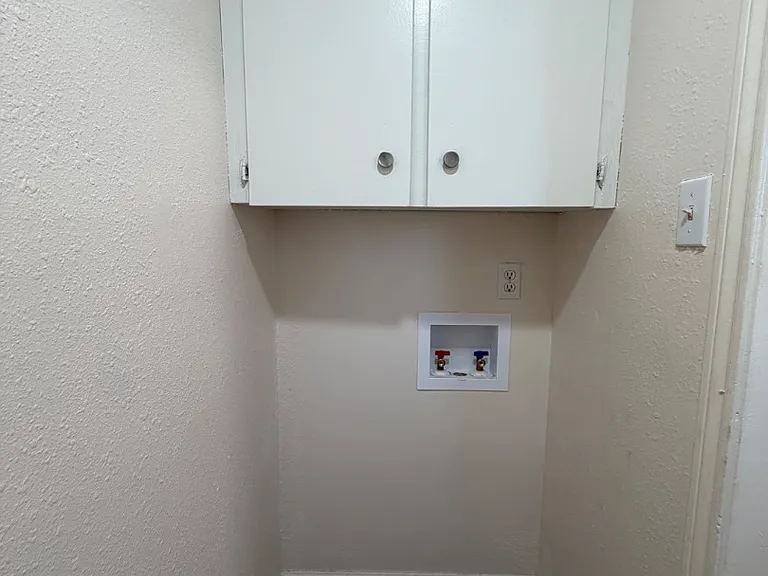 Unit Photo